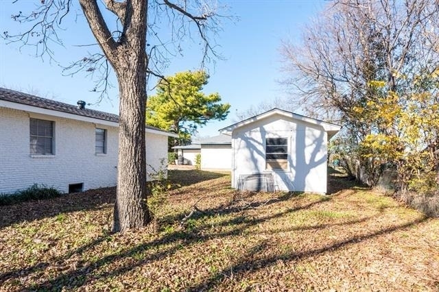 208 N Coleman Street - Photo 20