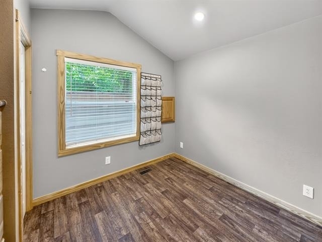 761 Paxton Road - Photo 5