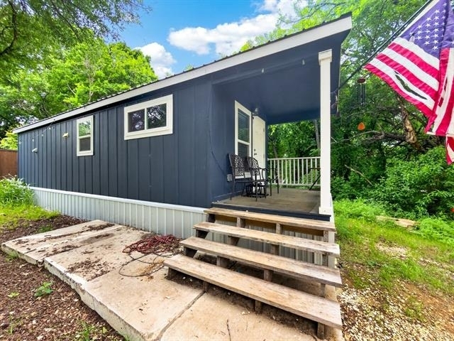 761 Paxton Road - Photo 0