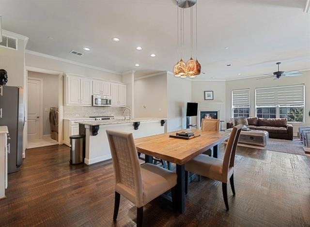 5001 Meridian Lane - Photo 8