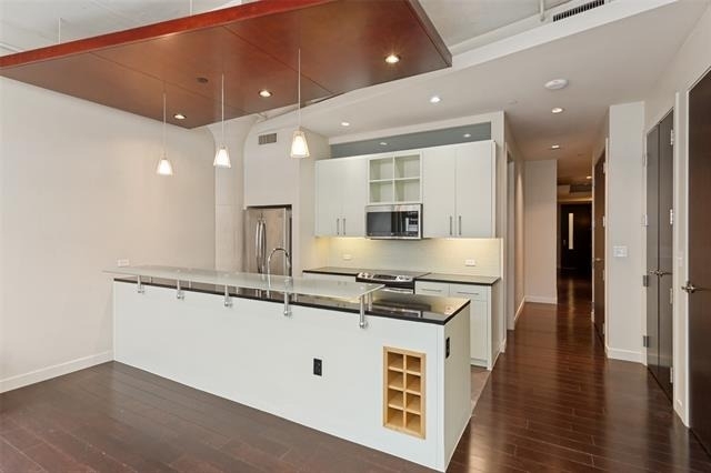 2600 W 7th Street - Photo 0