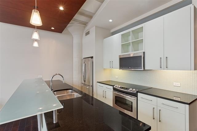 2600 W 7th Street - Photo 7