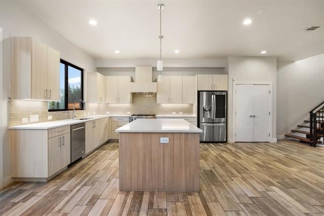 410 Melba Street - Photo 10