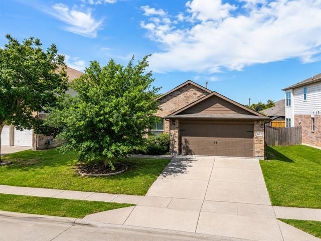 2517 Carolina Drive - Photo 0