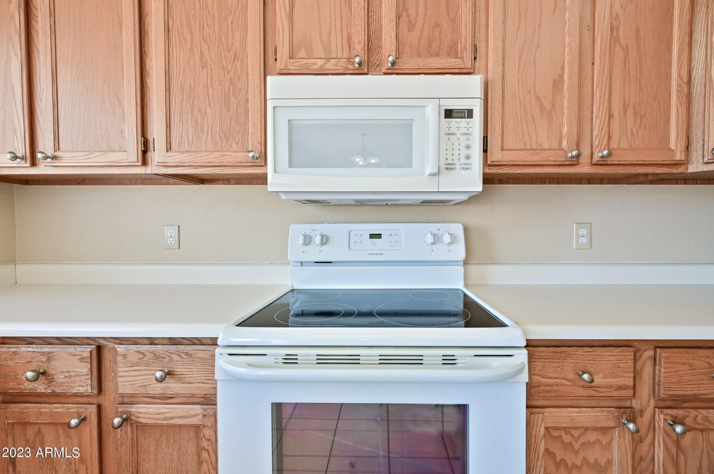 6830 E Paradise Lane - Photo 9
