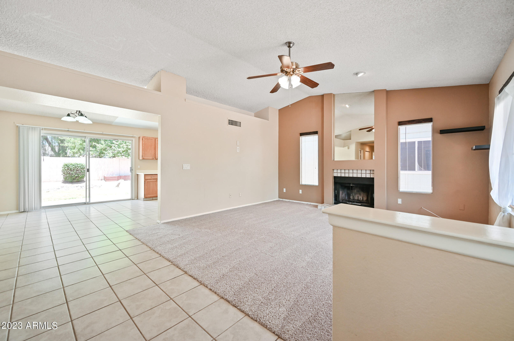 6830 E Paradise Lane - Photo 2