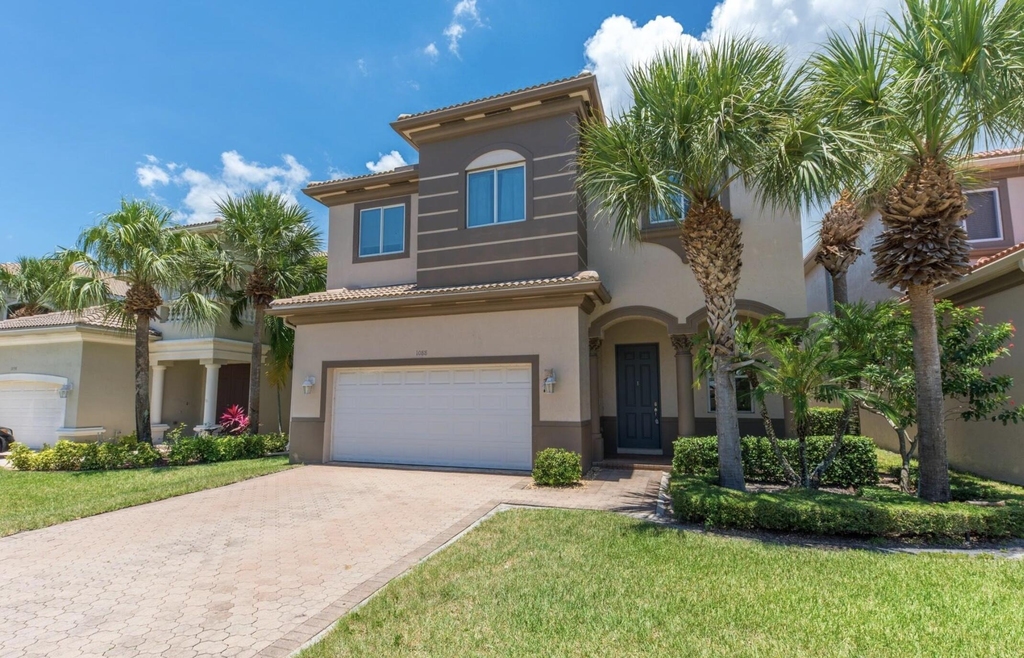 1088 Grove Park Circle - Photo 0