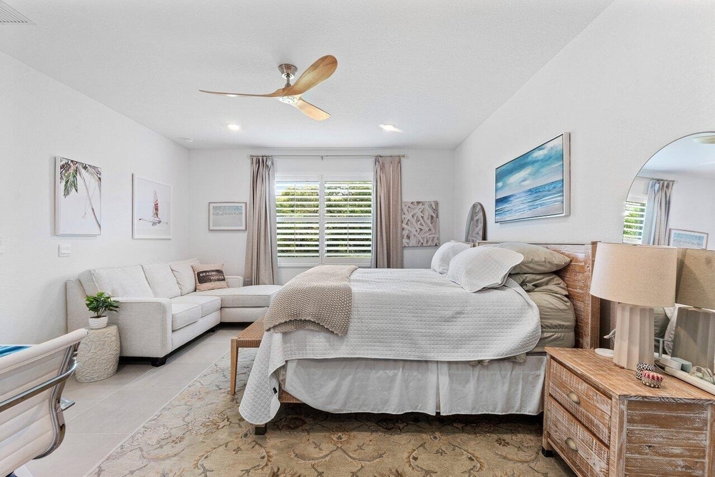 1991 Ne Ocean Dunes Drive - Photo 2
