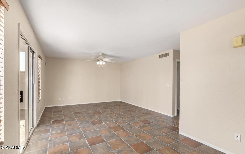 2239 E Edna Avenue - Photo 9