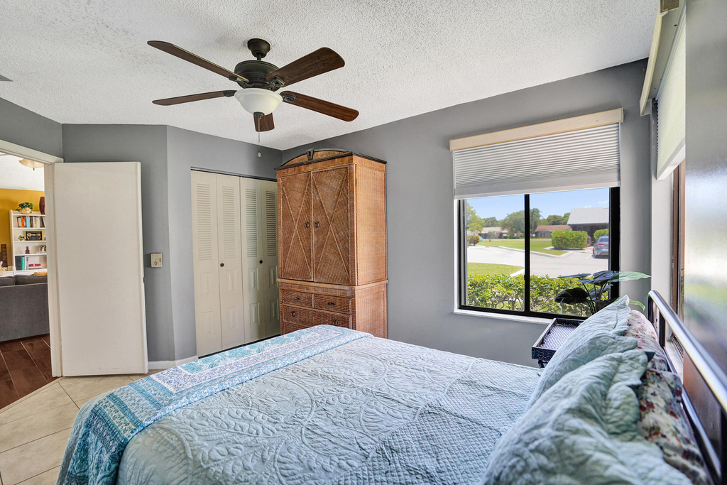 2915 Nw 12th Street - Photo 27