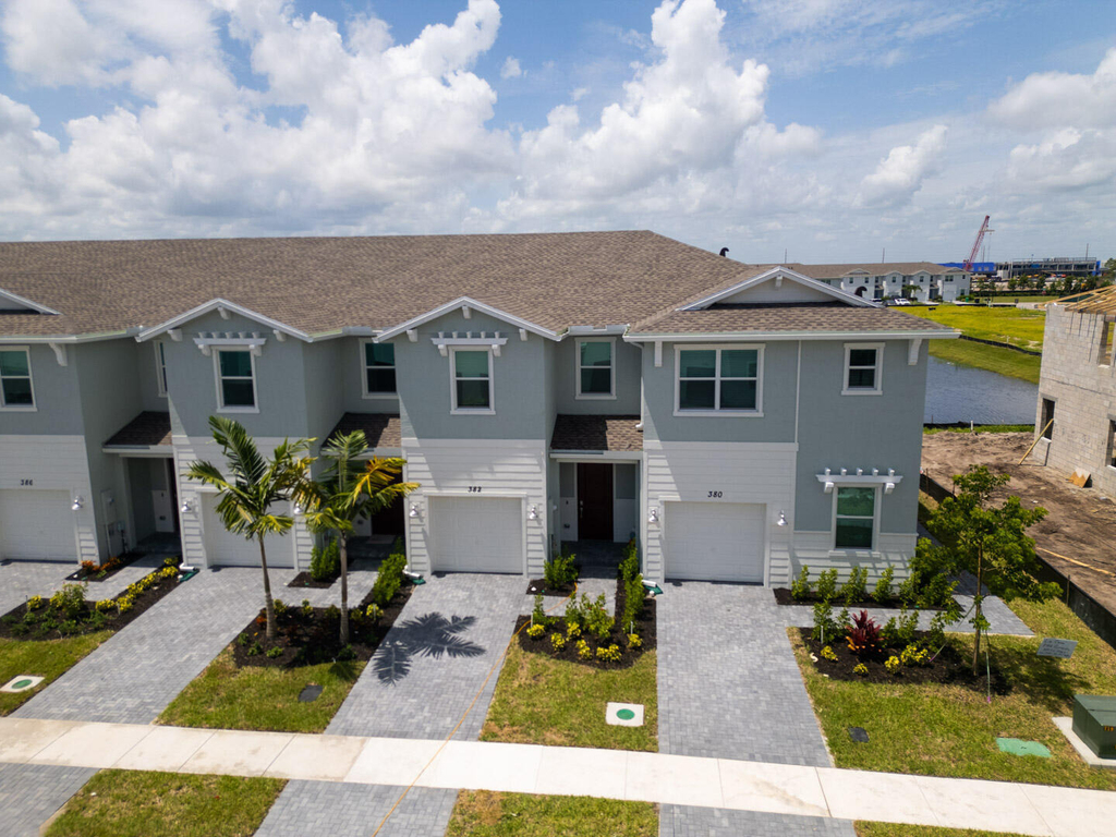 380 Se Crossoak Lane - Photo 32
