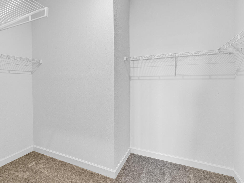 380 Se Crossoak Lane - Photo 10