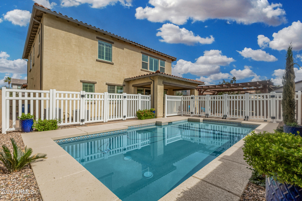 1527 W Windhaven Avenue - Photo 1