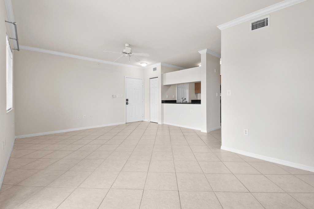 6556 Emerald Dunes Drive - Photo 5