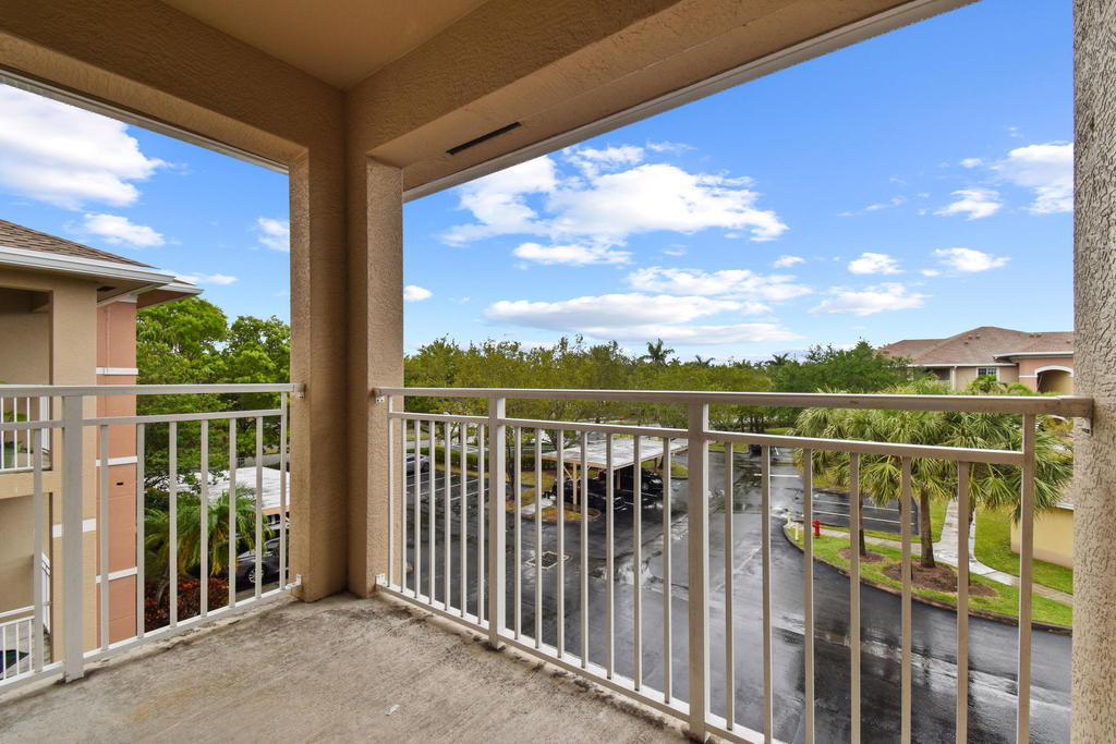 6556 Emerald Dunes Drive - Photo 17