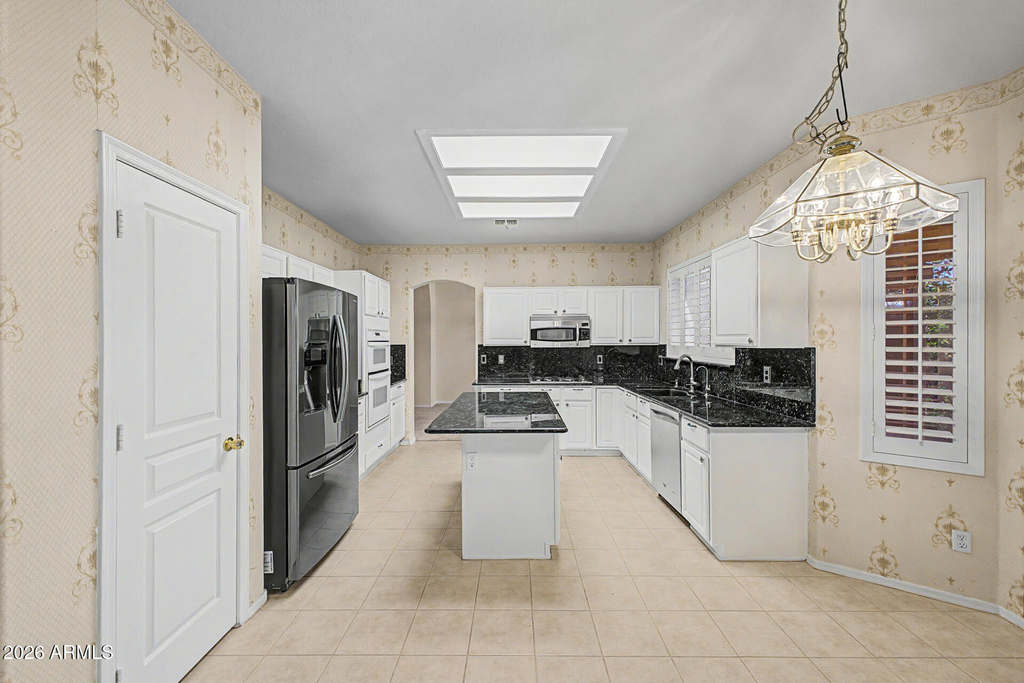 1722 E Samuel Drive - Photo 16
