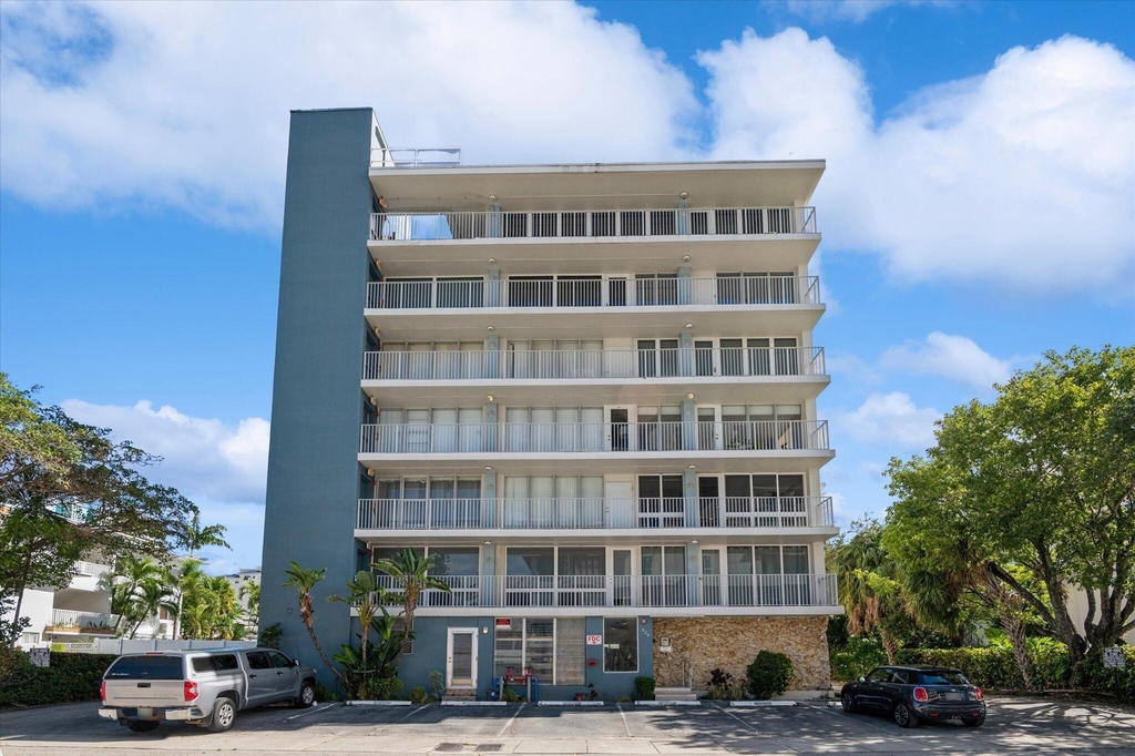 524 Orton Avenue - Photo 12