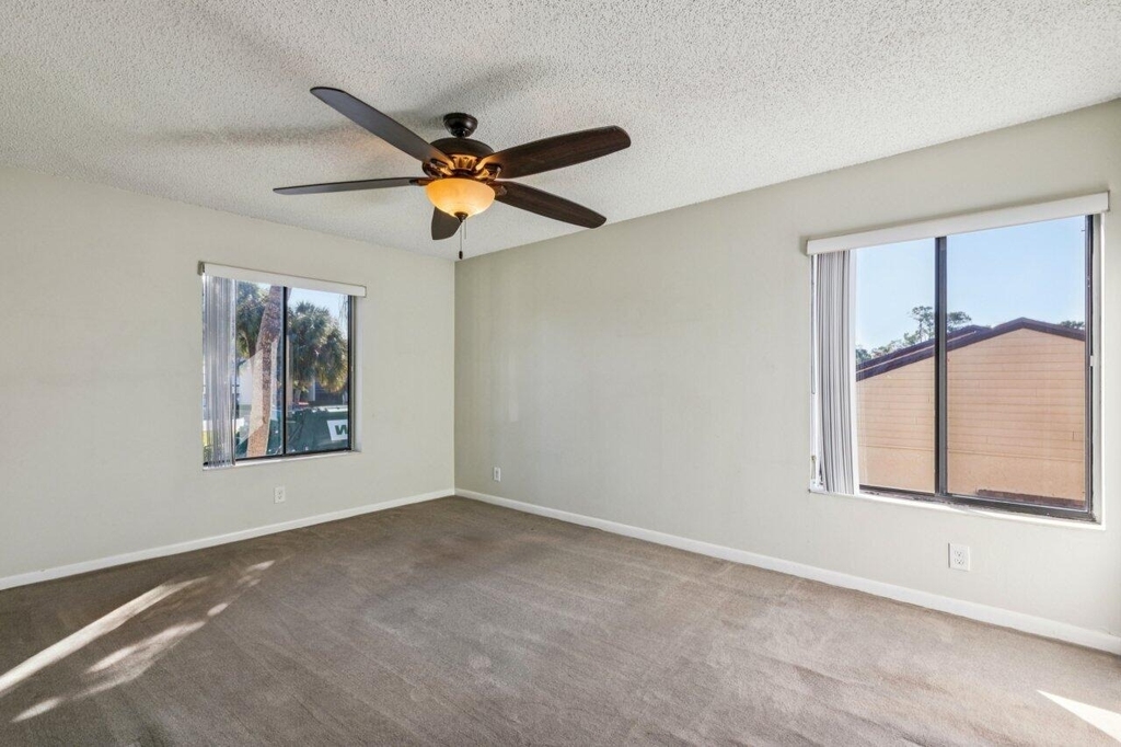 618 Sea Pine Way - Photo 17