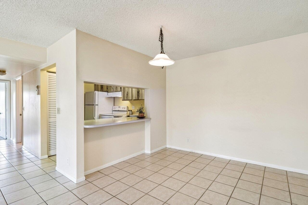618 Sea Pine Way - Photo 6