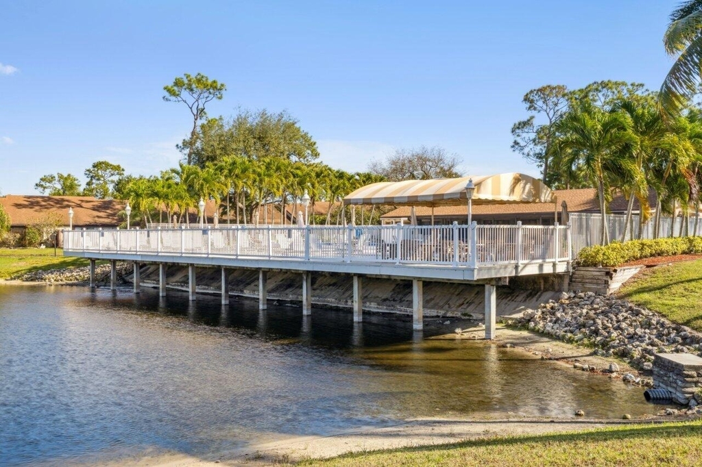 618 Sea Pine Way - Photo 30