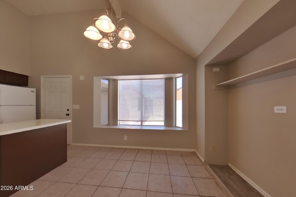2206 W Monona Drive - Photo 3