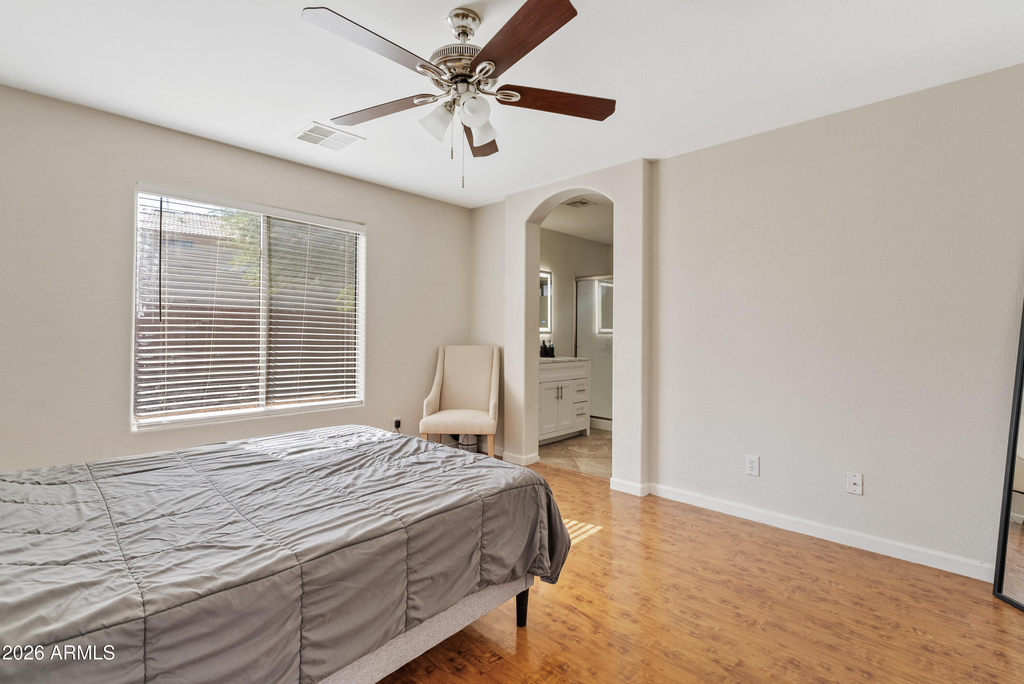 10901 W Lewis Avenue - Photo 6