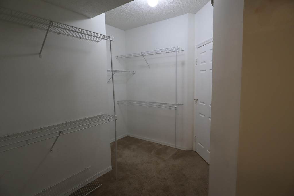 2202 Se 17th Avenue - Photo 15