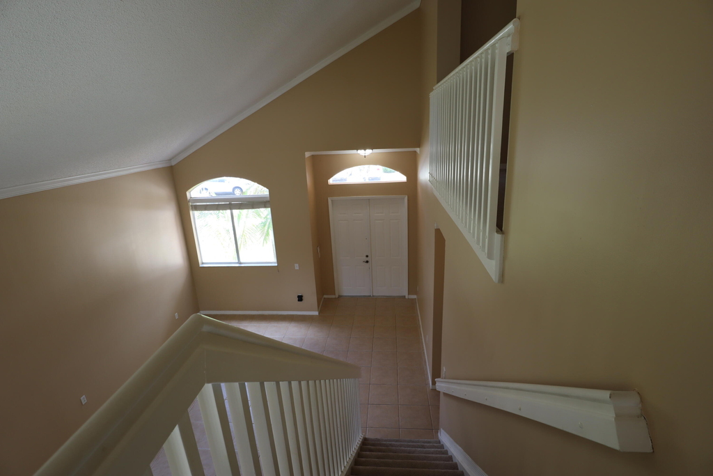 2202 Se 17th Avenue - Photo 3
