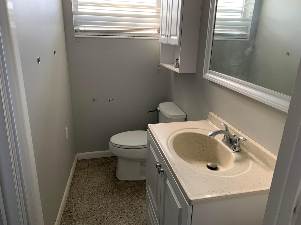 363 Hosbine Street - Photo 16