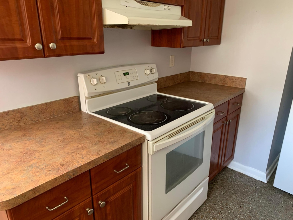 363 Hosbine Street - Photo 5