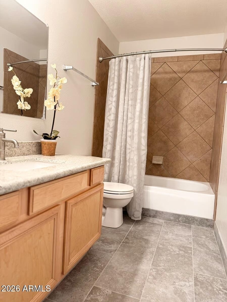 2938 N 61st Place -- - Photo 6