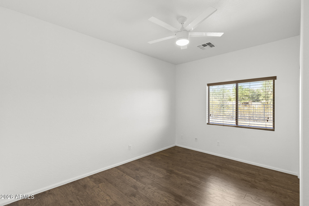 33521 N 26th Avenue - Photo 3