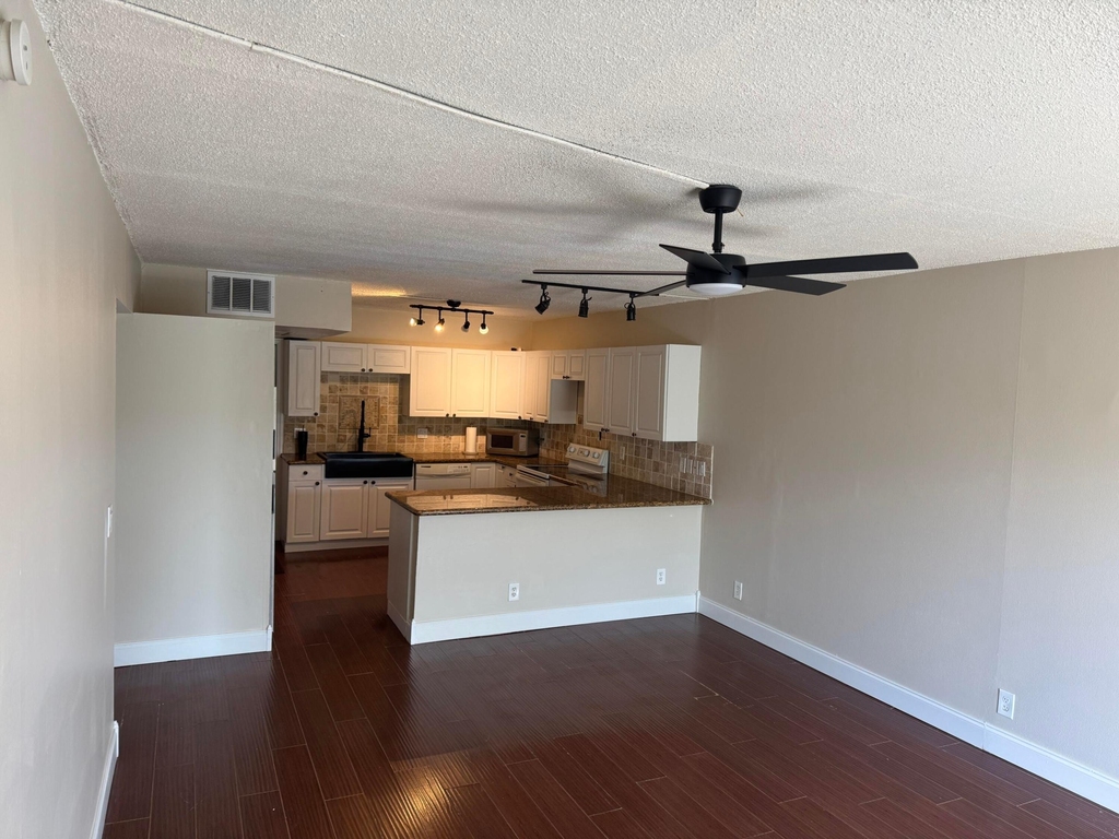 725 Hummingbird Way - Photo 24