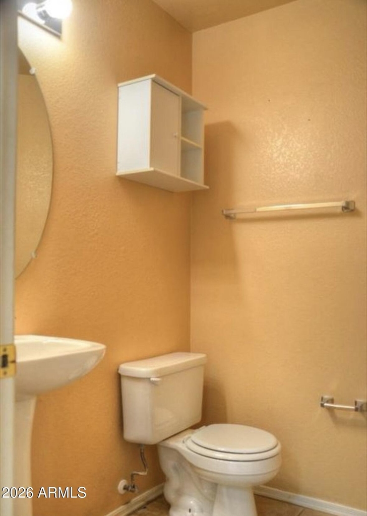4917 W Behrend Drive - Photo 3