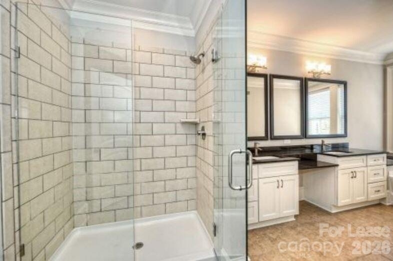2100 Queens Road W - Photo 7