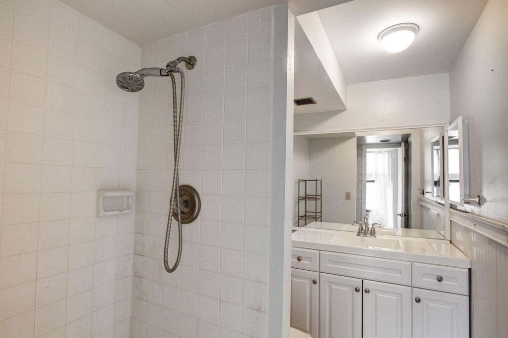 11 Royal Palm Way - Photo 10