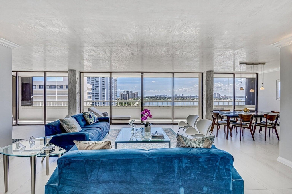 5280 N Ocean Drive - Photo 0