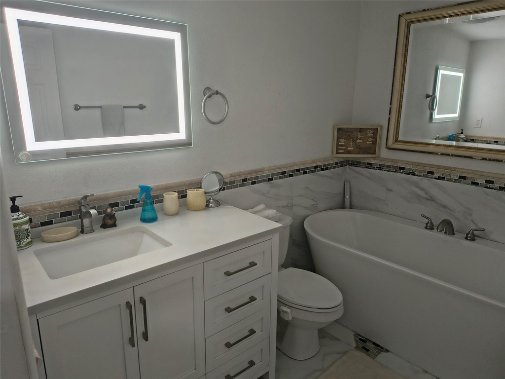 2206 Coolidge Street - Photo 5