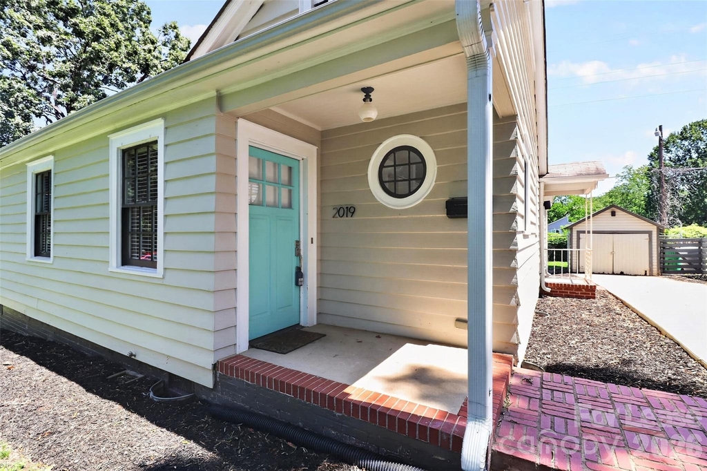 2019 Highland Street - Photo 35