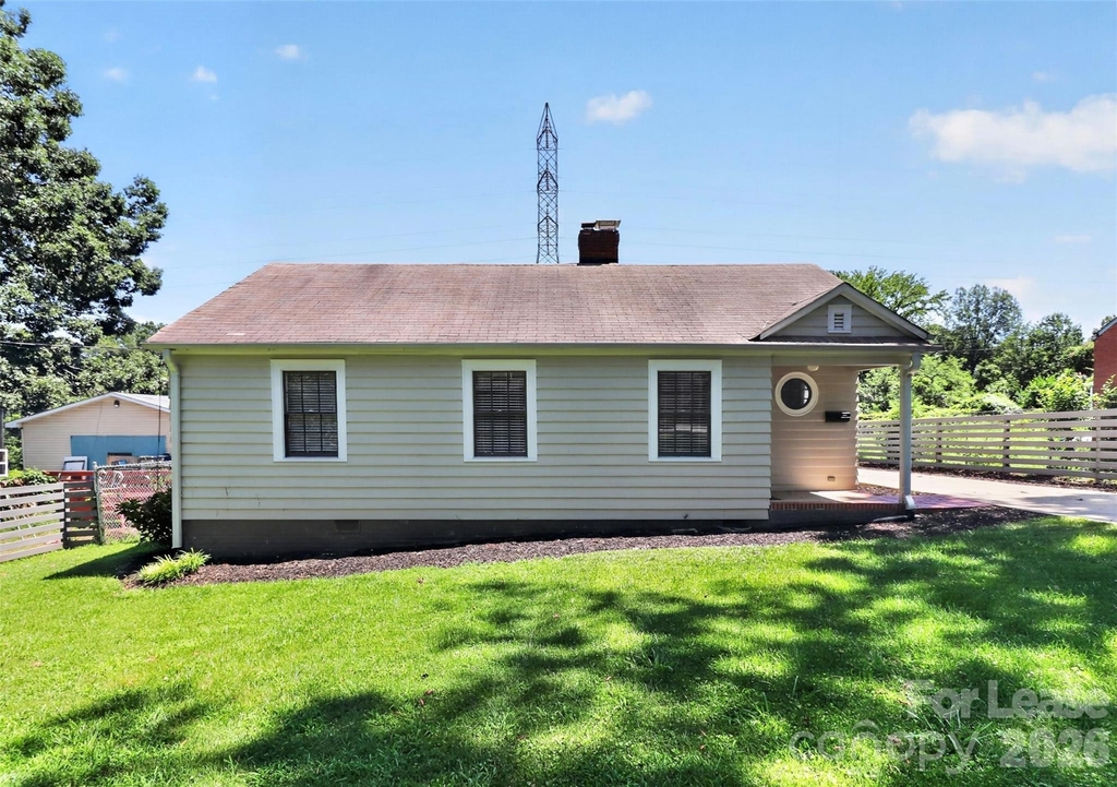 2019 Highland Street - Photo 34