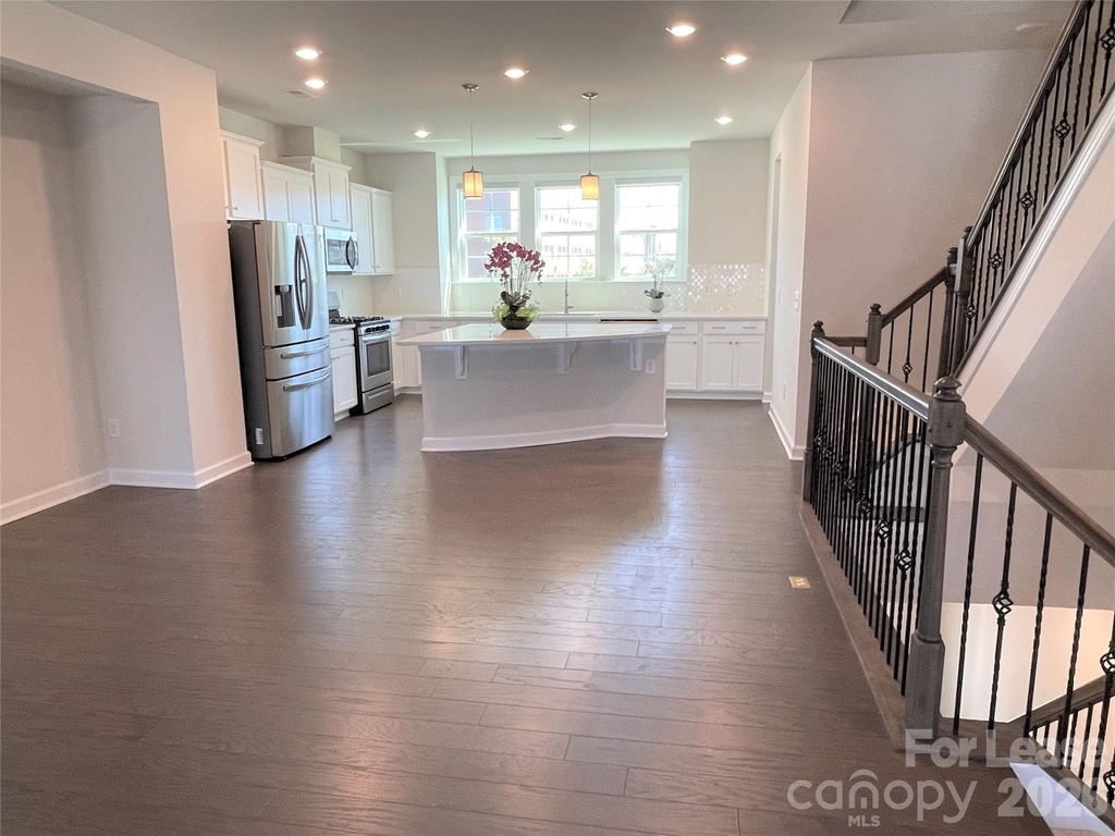 7807 Reunion Row Drive - Photo 7