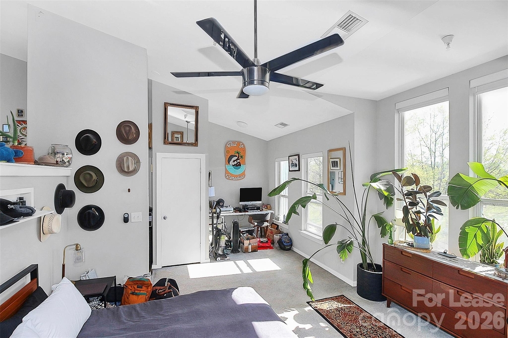1220 N Caldwell Street - Photo 6