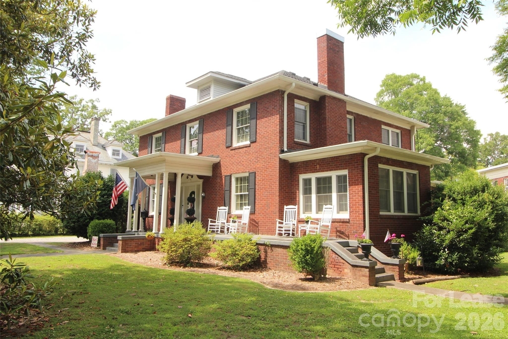 204 Kings Mountain Street - Photo 1