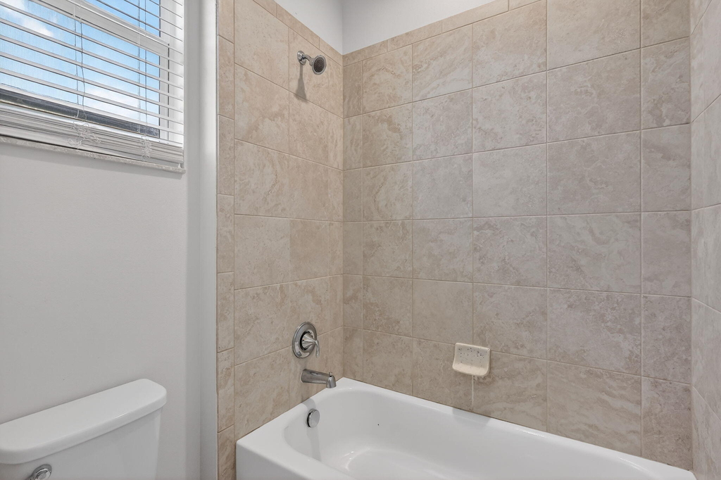 1609 Nw Cataluna Circle - Photo 19