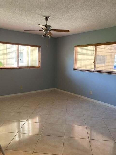 300 Ne 26th Avenue Ne - Photo 5