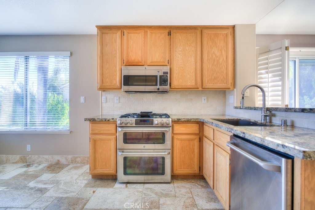 2029 Vista Del Sol - Photo 10