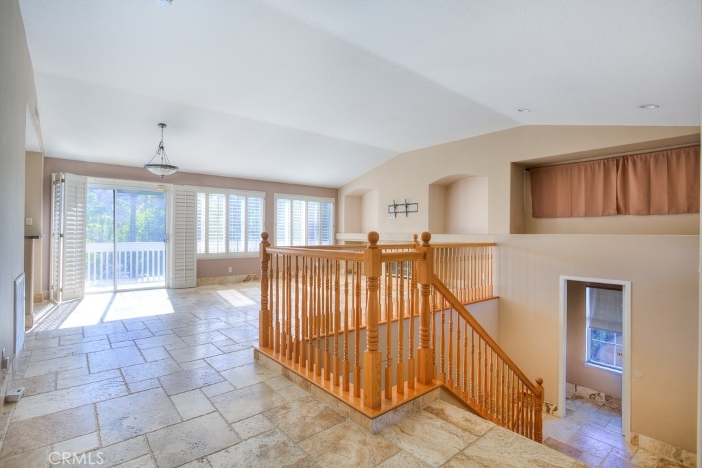 2029 Vista Del Sol - Photo 4