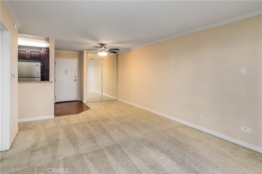 5500 Owensmouth Avenue - Photo 2