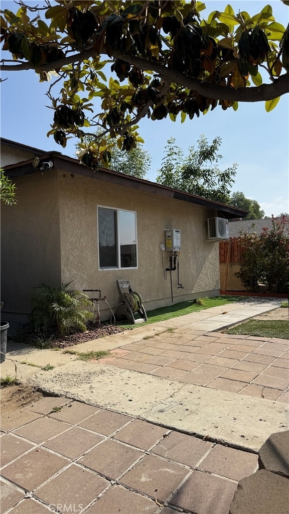 2445 E Phyllis - Photo 0