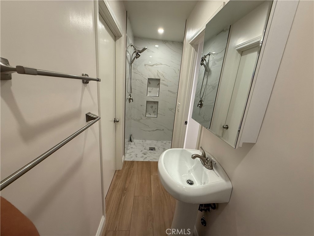 5621 Kenwood - Photo 15